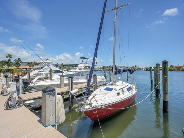 3568 Admirals Way, Delray Beach FL 33483