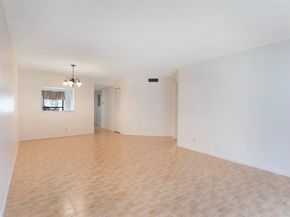 3349 Lucerne Park Drive, Greenacres FL 33467
