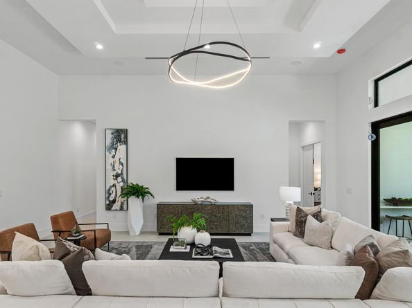 17 NW 15th Street, Delray Beach FL 33444