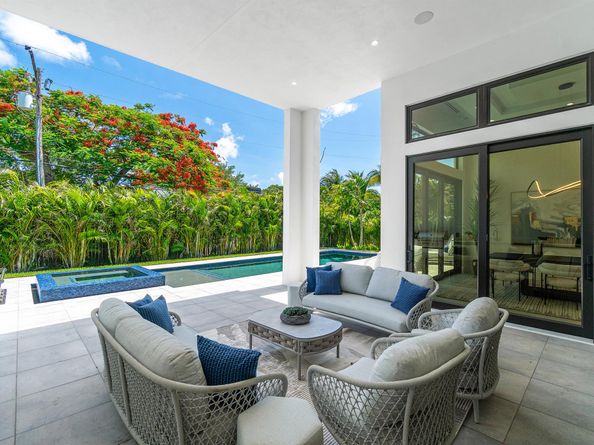 17 NW 15th Street, Delray Beach FL 33444