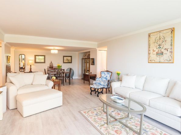 1801 S Flagler Drive 205, West Palm Beach FL 33401