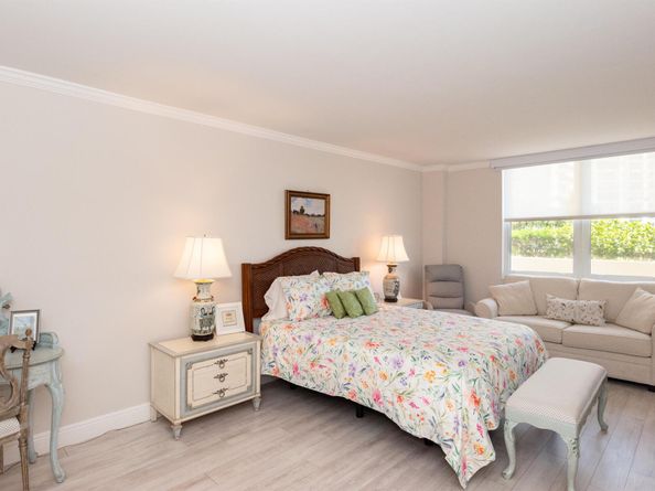 1801 S Flagler Drive 205, West Palm Beach FL 33401