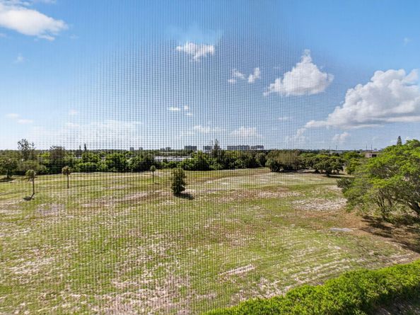 5500 NW 2nd Avenue 718, Boca Raton FL 33487