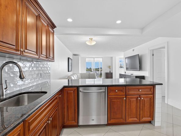 5500 NW 2nd Avenue 718, Boca Raton FL 33487