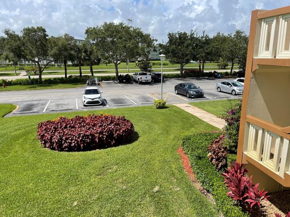 27 Mansfield A, Boca Raton FL 33434