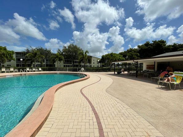 27 Mansfield A, Boca Raton FL 33434
