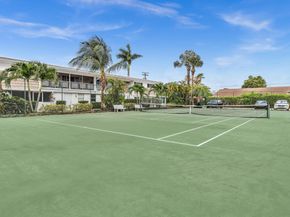 3020 NE 16th Ave 204 E, Oakland Park FL 33334