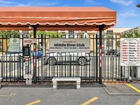 3020 NE 16th Ave 204 E, Oakland Park FL 33334