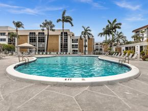 3020 NE 16th Ave 204 E, Oakland Park FL 33334