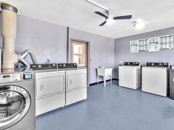 3020 NE 16th Ave 204 E, Oakland Park FL 33334
