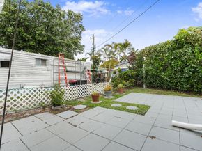 8641 SW 15th St, Davie FL 33324