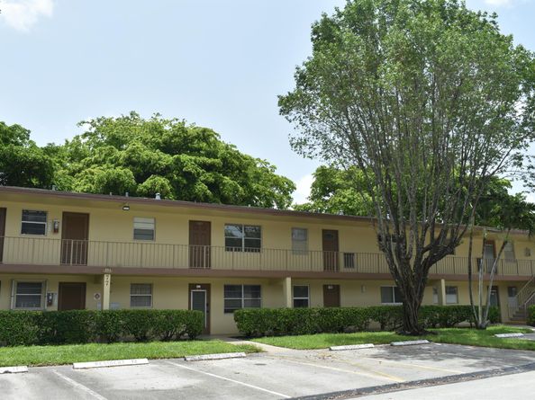 251 NW 76th Avenue 105, Margate FL 33063