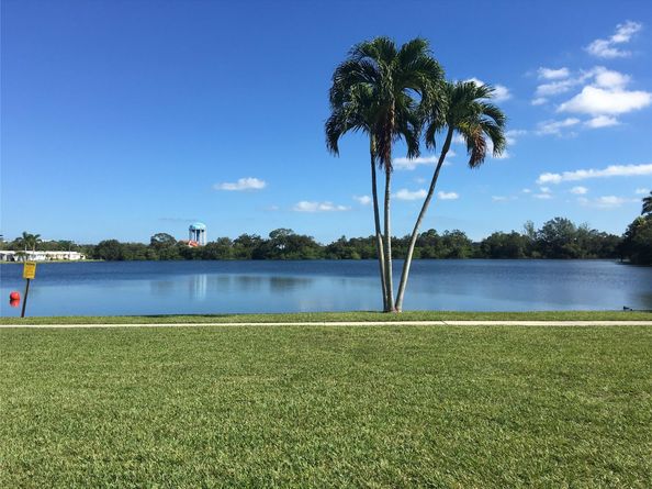 2309 Park Lane 114, Hollywood FL 33021