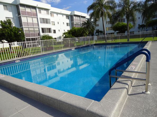 6698 10th Avenue N 426, Lake Worth FL 33467
