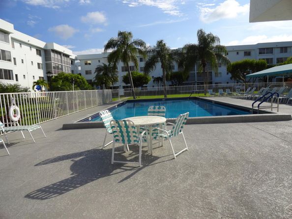 6698 10th Avenue N 426, Lake Worth FL 33467
