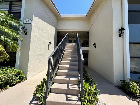 1453 Lake Crystal Drive H, West Palm Beach FL 33411