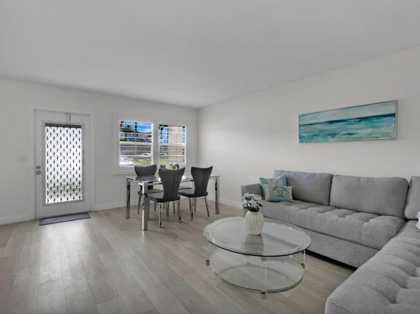 1084 Guildford E, Boca Raton FL 33434