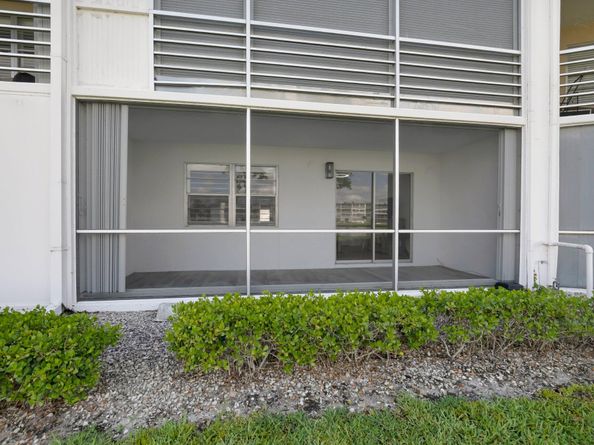 1084 Guildford E, Boca Raton FL 33434