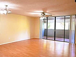 6800 Cypress Road 215, Plantation FL 33317