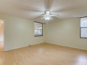 6800 Cypress Road 215, Plantation FL 33317