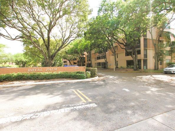 6800 Cypress Road 215, Plantation FL 33317