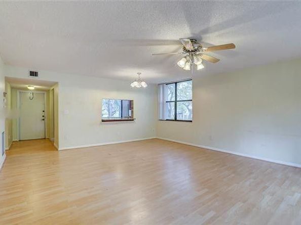 6800 Cypress Road 215, Plantation FL 33317