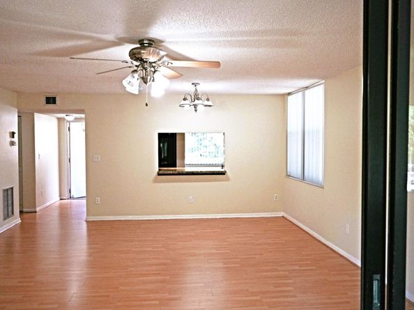 6800 Cypress Road 215, Plantation FL 33317