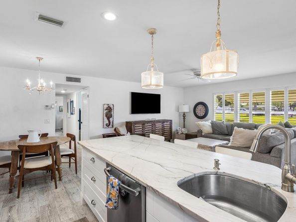 1045 Circle Terrace E D, Delray Beach FL 33445