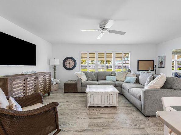 1045 Circle Terrace E D, Delray Beach FL 33445