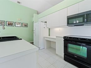 1022 NW 125th Ave, Sunrise FL 33323