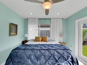 17 SE 9th Ave, Deerfield Beach FL 33441