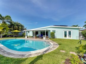 17 SE 9th Ave, Deerfield Beach FL 33441