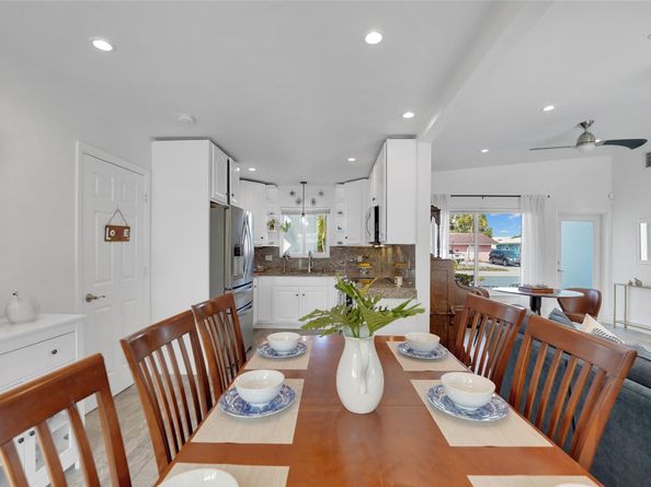 17 SE 9th Ave, Deerfield Beach FL 33441