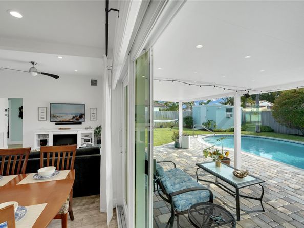 17 SE 9th Ave, Deerfield Beach FL 33441