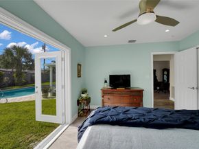 17 SE 9th Ave, Deerfield Beach FL 33441