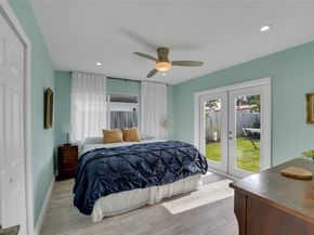 17 SE 9th Ave, Deerfield Beach FL 33441