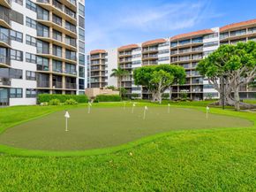 899 Jeffery Street 301, Boca Raton FL 33487