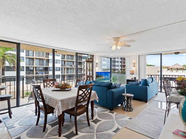 899 Jeffery Street 301, Boca Raton FL 33487