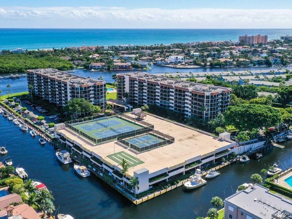899 Jeffery Street 301, Boca Raton FL 33487