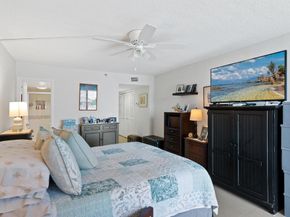 899 Jeffery Street 301, Boca Raton FL 33487