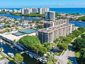 899 Jeffery Street 301, Boca Raton FL 33487