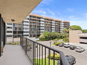 899 Jeffery Street 301, Boca Raton FL 33487