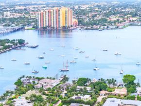 3100 N Ocean Drive H1608, Singer Island FL 33404