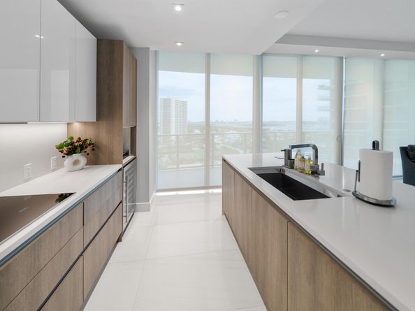 3100 N Ocean Drive H1608, Singer Island FL 33404