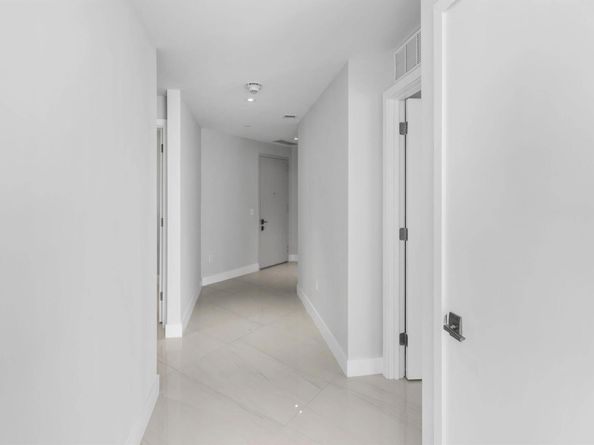 3100 N Ocean Drive H1608, Singer Island FL 33404