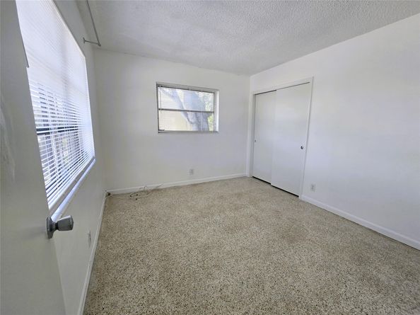 305 NE 16th St B8, Fort Lauderdale FL 33304