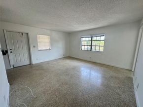 305 NE 16th St B8, Fort Lauderdale FL 33304