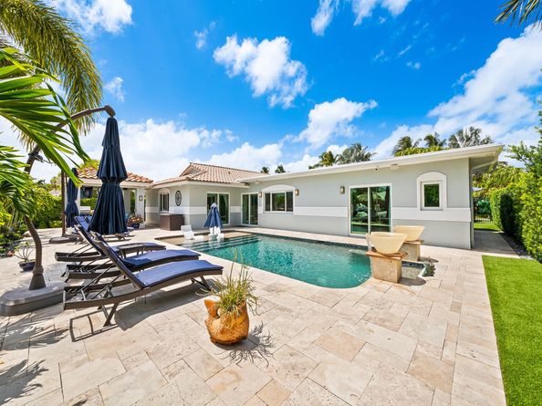 3040 NE 46th St, Fort Lauderdale FL 33308