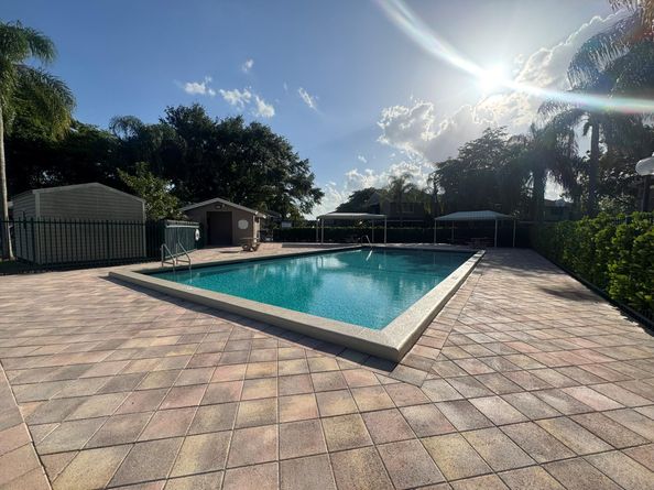 1339 Susssex Drive, North Lauderdale FL 33068