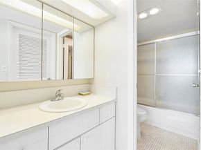 1620 S Ocean Blvd 15J, Lauderdale By The Sea FL 33062